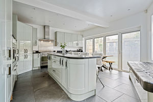 Photo 25- click for photo gallery